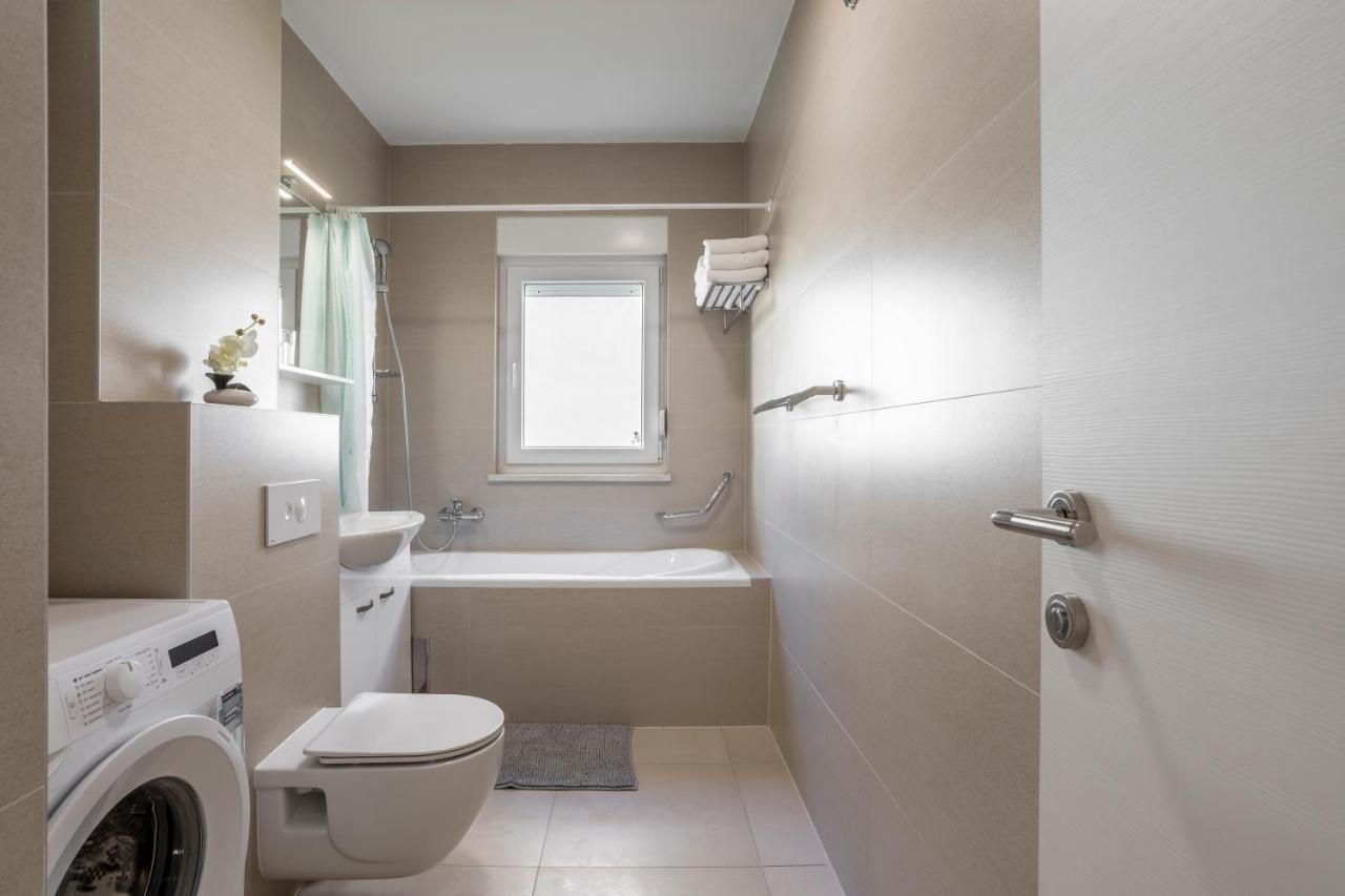 Coastal Apartment 1 Split Kültér fotó